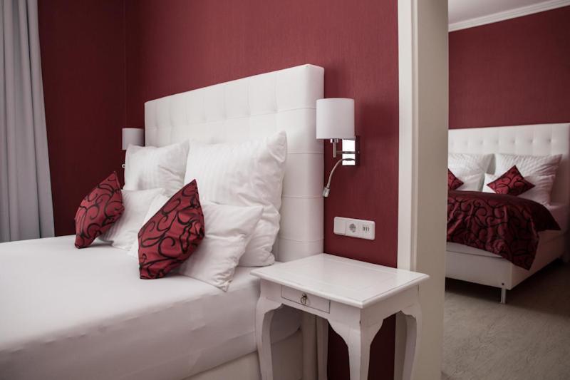 Haus Hotel & Pension Villa Laluna แบลงเคนบวร์ก ภายนอก รูปภาพ